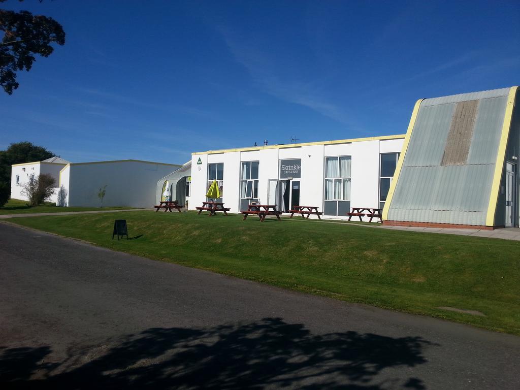 Albergue Yha Manorbier Tenby Exterior foto